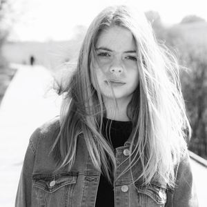 Meet your Posher, Pauline